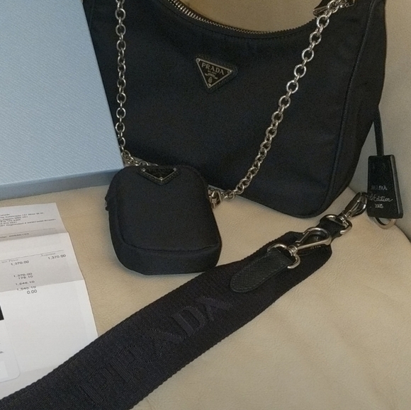 Authentic Prada re-edition 2005 nylon bag … - Picture 3 of 10